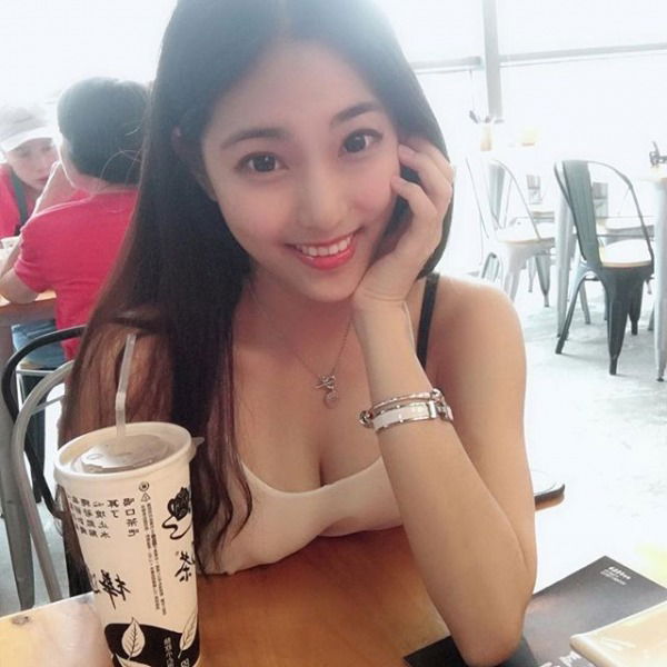 3891391.jpg
