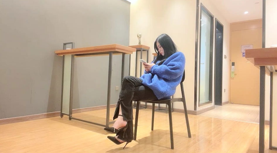 kpkp3.com-STP23716 【剧情之王】极品女神场  萝莉御姐全露脸  帅哥美女淫乱场 绝世美.jpg