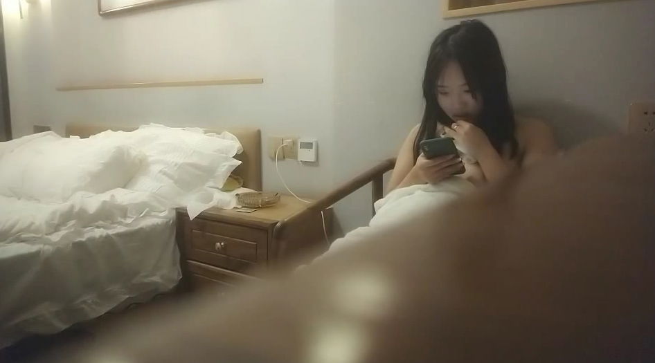 kpkp3.com-STP23933 专攻嫩妹  软萌小姐姐乖巧听话 小哥今夜艳福不浅尽情享用.jpg