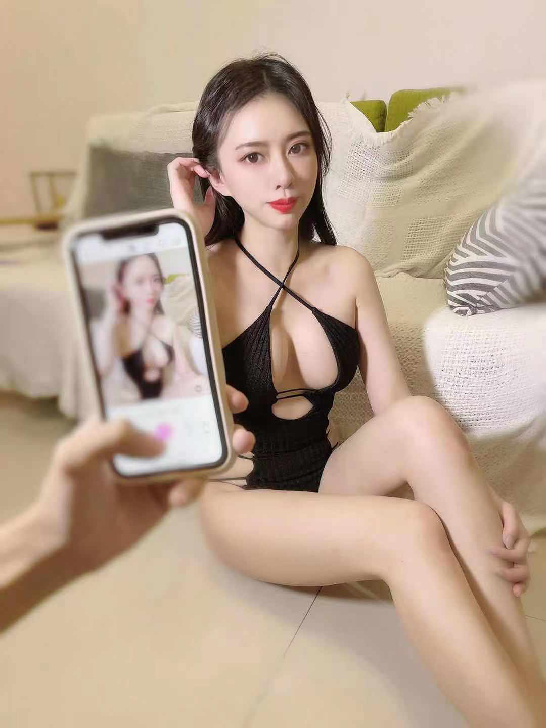 44D7AA87-88D6-46DF-9C9D-85C595E927E2.png