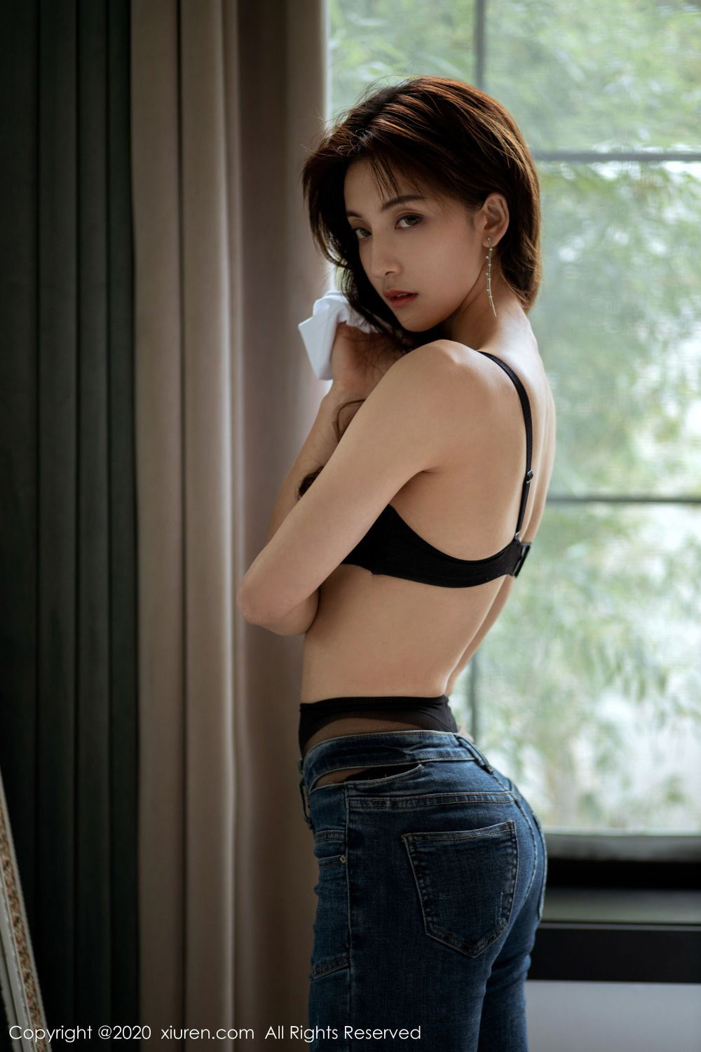 002.jpg