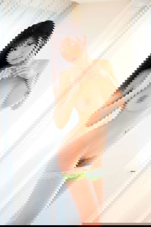 161325we6wlleeeujzfdnz.jpg