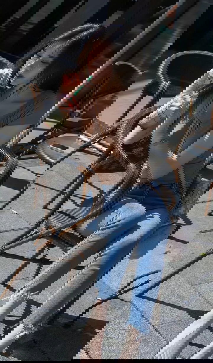82b8421e1dad1e9c9ee012ba983f2e8e.jpg