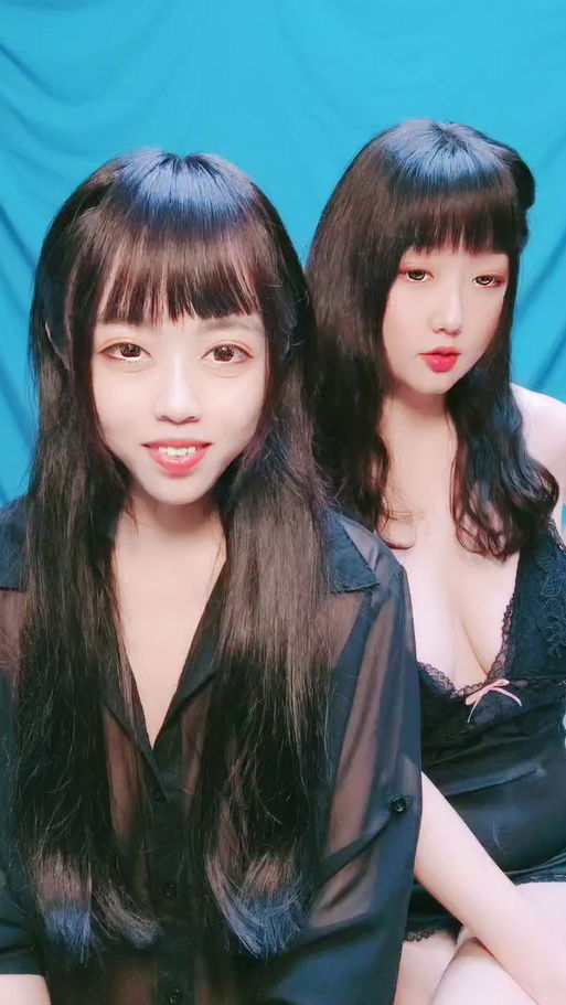 STP27625 一龙二凤巨乳姐妹花！双女舌吻摸奶！一起舔屌爽翻 骑脸舔逼口交 骑乘位打桩.jpg
