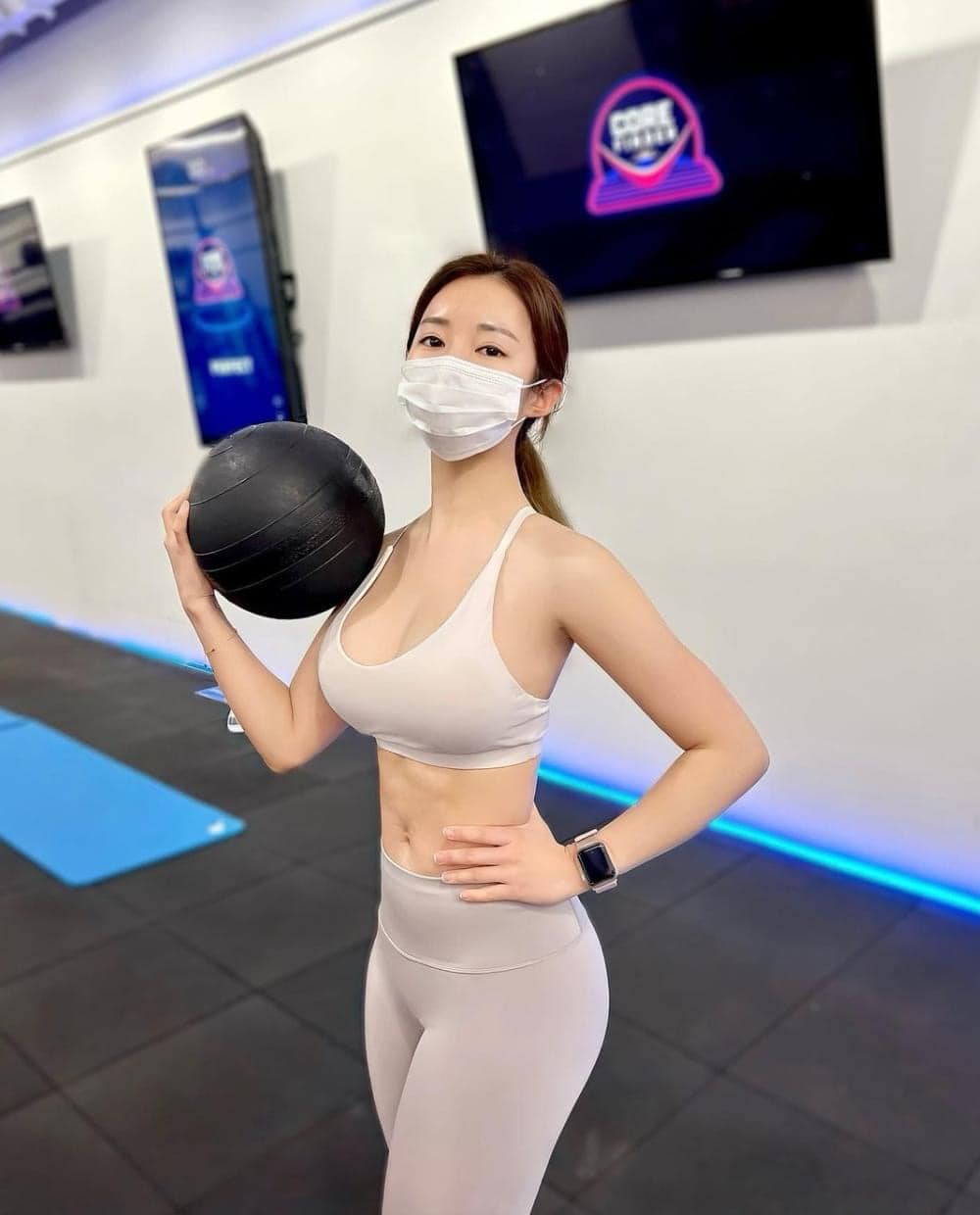 27838.jpg