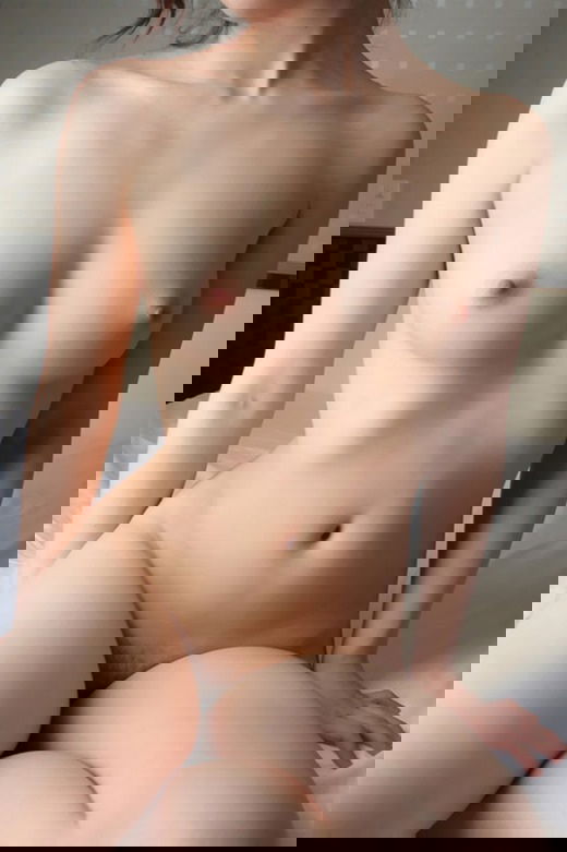 11010497889z5kt00ppb1t.jpg