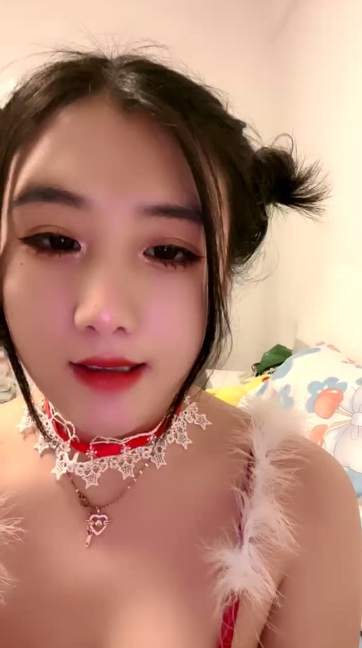 STP29584 甜美肉嘟嘟美女！玩起来超级骚！无毛骚穴双洞齐插，翘起大肥臀后入爆菊，假.jpg