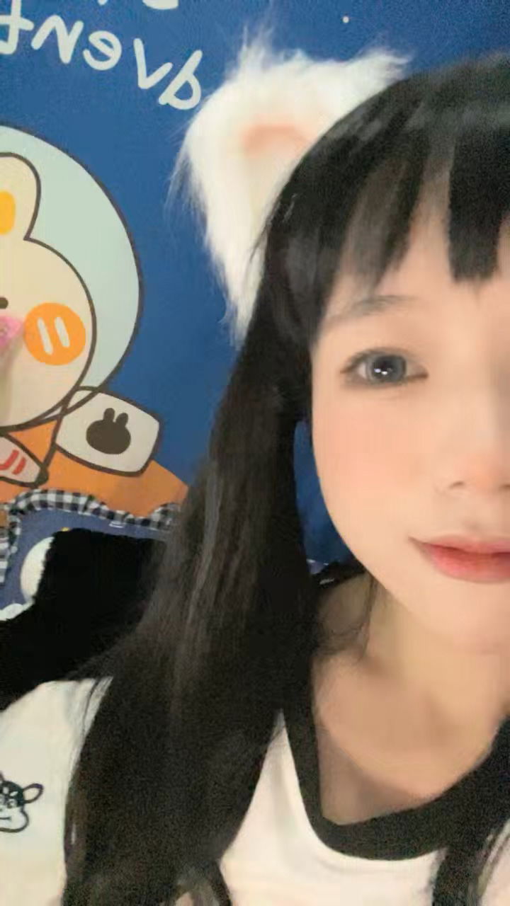 STP31073 卡哇伊极品美少女！双马尾外表甜美！脱下内裤跳蛋塞穴，翘起美臀特写，爽的.jpg