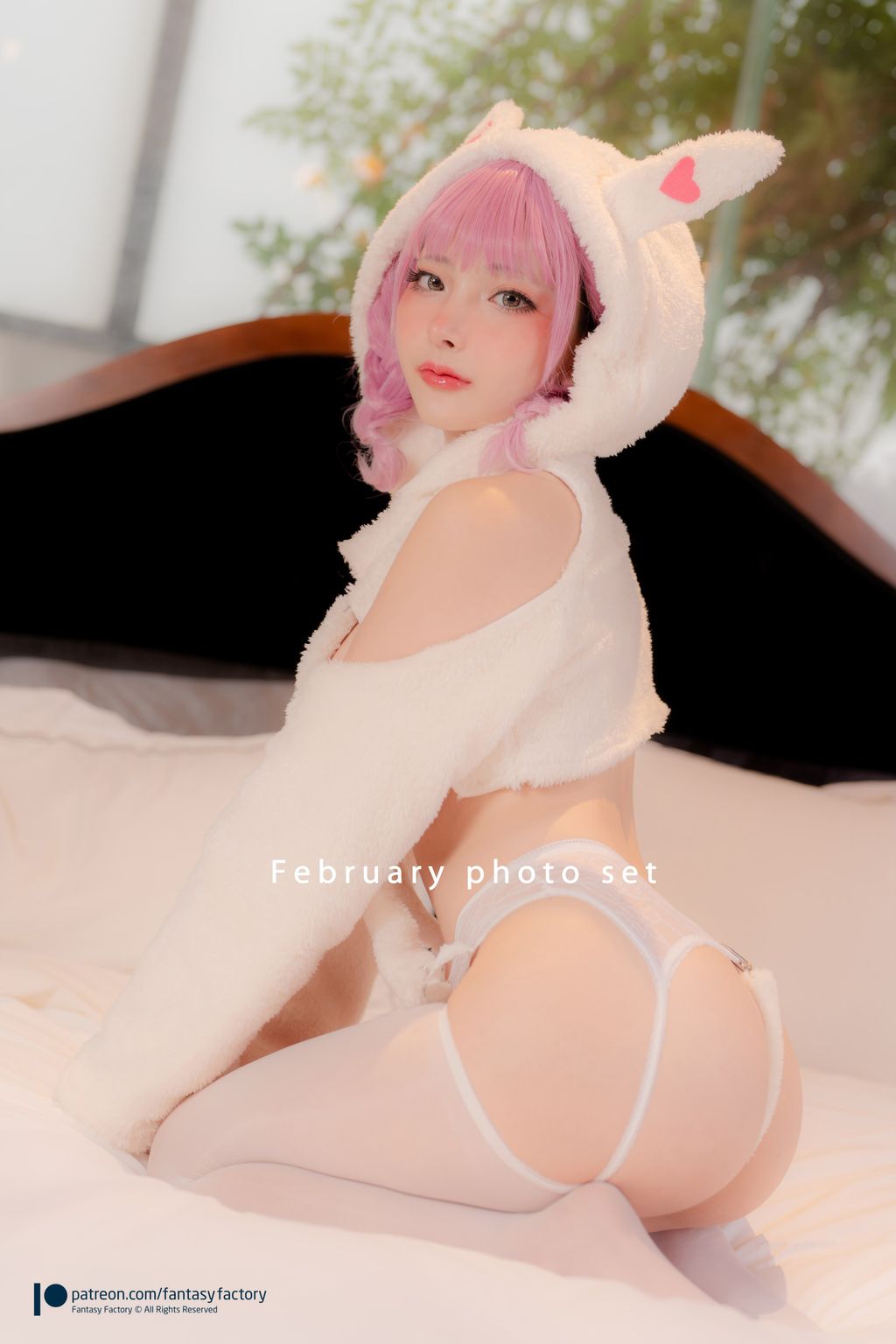 Fantasy-Factory-Cosplay-2022.01-MissKON.com-032.jpeg