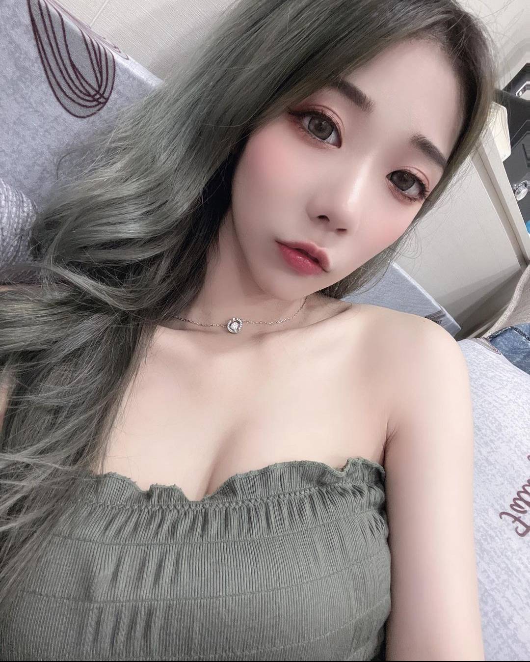 82742_0.jpg