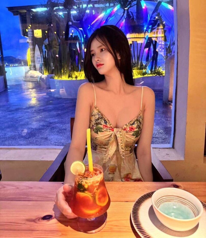 103.jpg