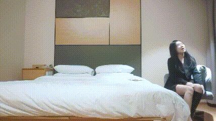uUv5jT.gif