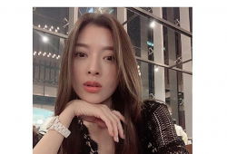 質感正妹顏質爆棚！超甜美笑容「看過都念念不忘」甜到...