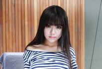 巨乳美女性感比基尼酷似懷孕奶牛