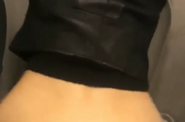 這屁股一看就是欠幹