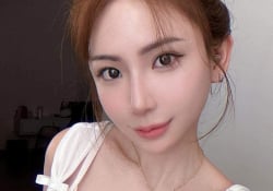 漂亮妹妹如此反差