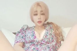 整個好像哪裡怪怪的