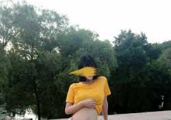 大奶妹公園玩插入