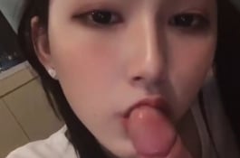超正妹子口交