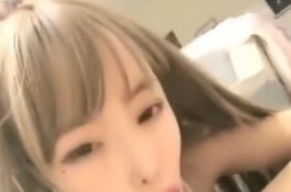 那麼美的女孩含受不了