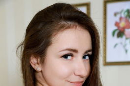 粉嫩的美女Mariana