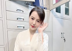 美麗空姐  美腿絲襪