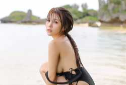 Sea girl