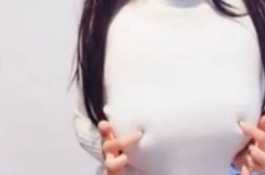 白皙大奶玩棒棒