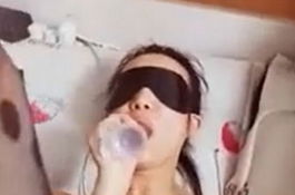 被幹嘴巴也不能閒著..