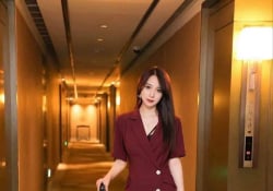 黑絲襪美女OL