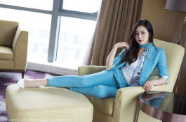 Vanessa請把套裝脫離掉