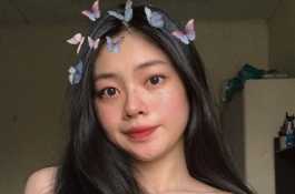 大奶骚货私约炮友 最后被射得一身都是