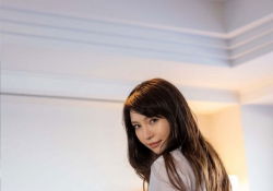 擁有全天然诱人玉体的東洋美熟女噴血寫真 - 小野夕子