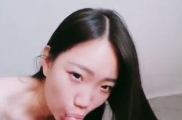 超清純女孩幫我含